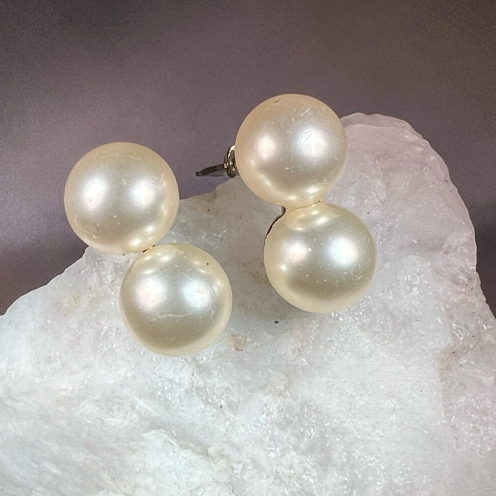 Vintage Signed Marvella Large Double  South Seas Pearl Clip On Earrings
